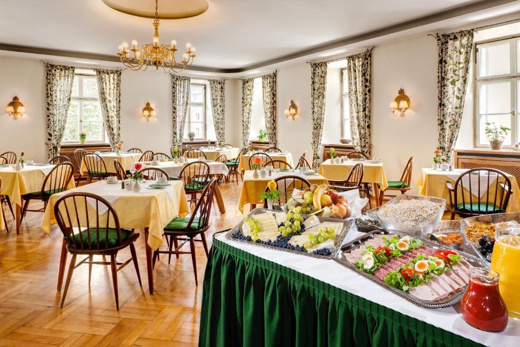 Brauereigasthof/Hotel Buergerbraeu 바트라이셴할 외부 사진